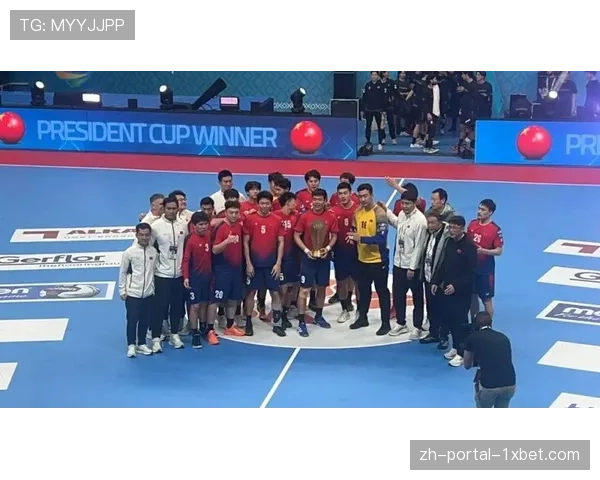 中国男手结束广东封闭集训，赴俄罗斯参加手球邀请赛