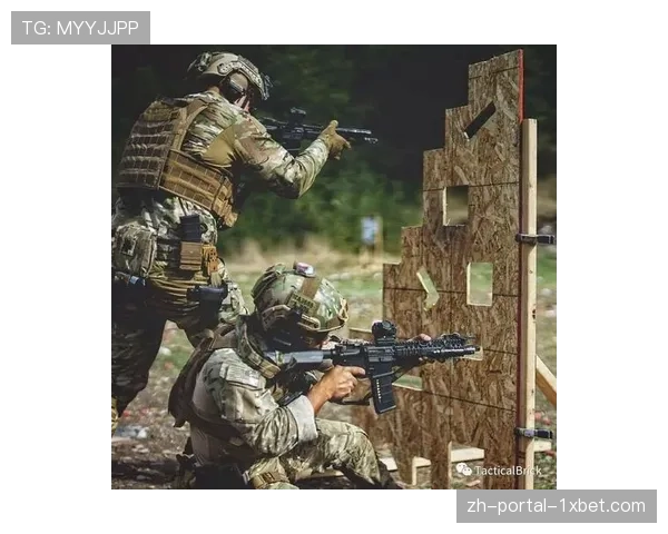 内部对抗赛:芝加哥天空队展示新战术,大量运用无球掩护 内部对抗赛:芝加哥天空队展示新战术,大量运用无球掩护